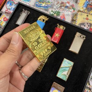 Combo Áo Choàng + Bật Lửa